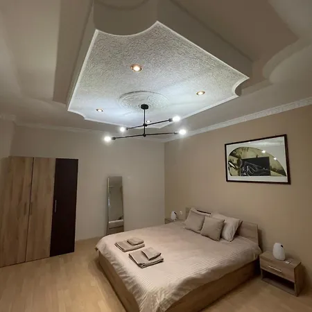 Central Charm Residence Kumanovo Exterior photo
